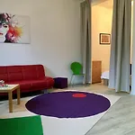 Interaktiv In - Duesseldorferstrasse Appartement *
